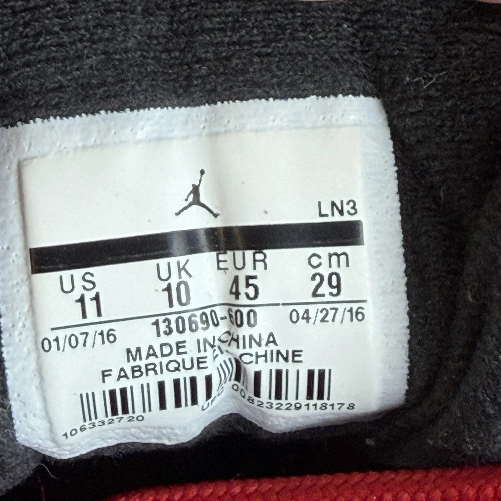 Jordan 12 Retro Gym Red Alternate 2018 White 130690-601 Size 11m Very Nice Pair